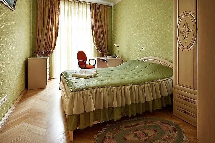 Zolotoy Kvadrat 0*, Minsk Belarus
